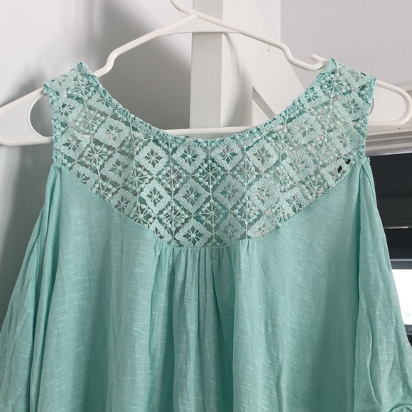 Charming Charlie Blouse - Picture 3 of 6